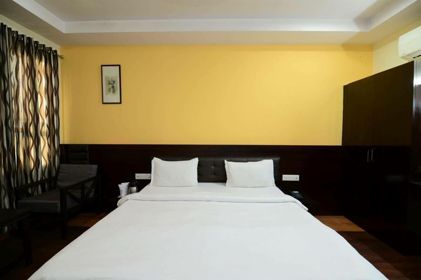 Bhilai Hotel Vatsa International מראה חיצוני תמונה